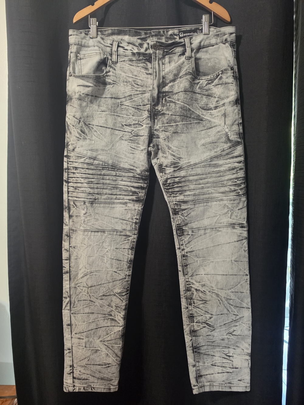 Essentials Men’s Washed Gray Moto Jeans